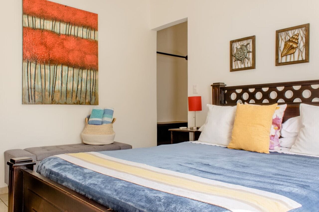 1 bedroom, desk, iron/ironing board, free WiFi