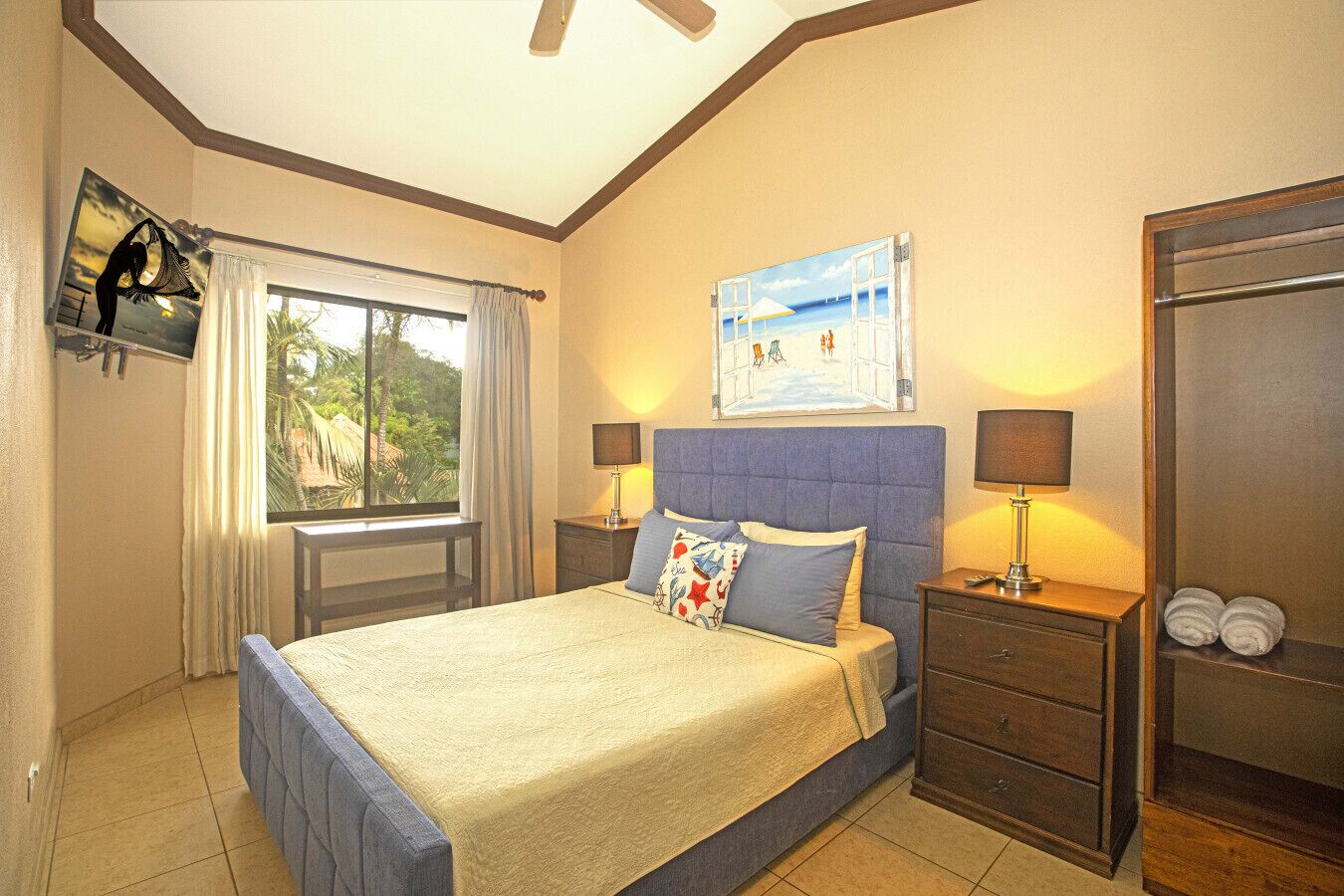 2 Schlafzimmer, Reisekinderbett, kostenloses WLAN, Bettwäsche