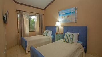 2 dormitorios, caja fuerte, cuna de viaje y wifi gratis