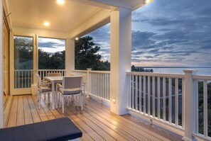 Outdoor dining - STUNNING OCEAN VIEWS NEXT TO THE CLIFF HOUSE! New Listing, Premier Host! (York)