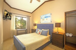 2 bedrooms, in-room safe, travel cot, free WiFi