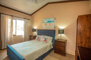 2 quartos, berço de viagem, Wi-Fi de cortesia, roupa de cama