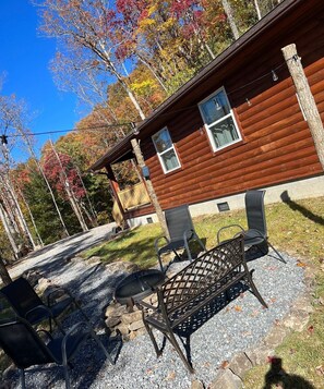 Terrace/patio - A Bears Heaven (Robbinsville)