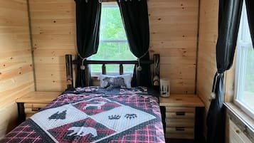 2 bedrooms, individually decorated, individually furnished, bed sheets