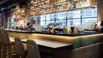Bar (en la propiedad)