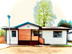 Exterior - The Burnett | Grant Park House (Atlanta)