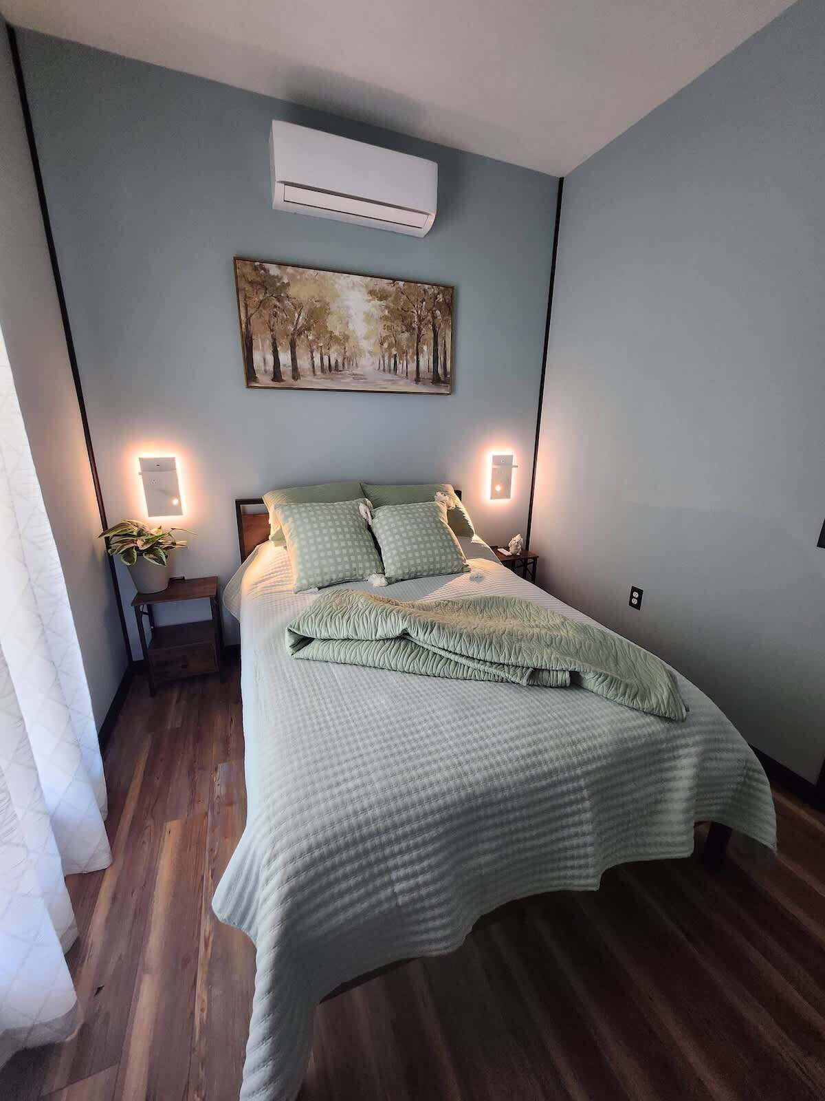 2 chambres, fer et planche à repasser, Wi-Fi, draps fournis