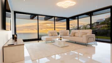 Vila | 3 kamar tidur dan meja kerja