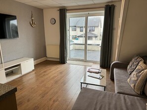 TV - Seabird of Trearddur Bay Anglesey (Trearddur Bay)