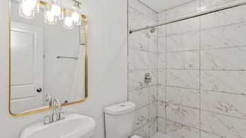 Shower, towels, soap, shampoo