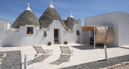 Trullo Cargiulo: Rustic Elegance in Martina Franca