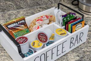 Dusj, hårføner og håndklær