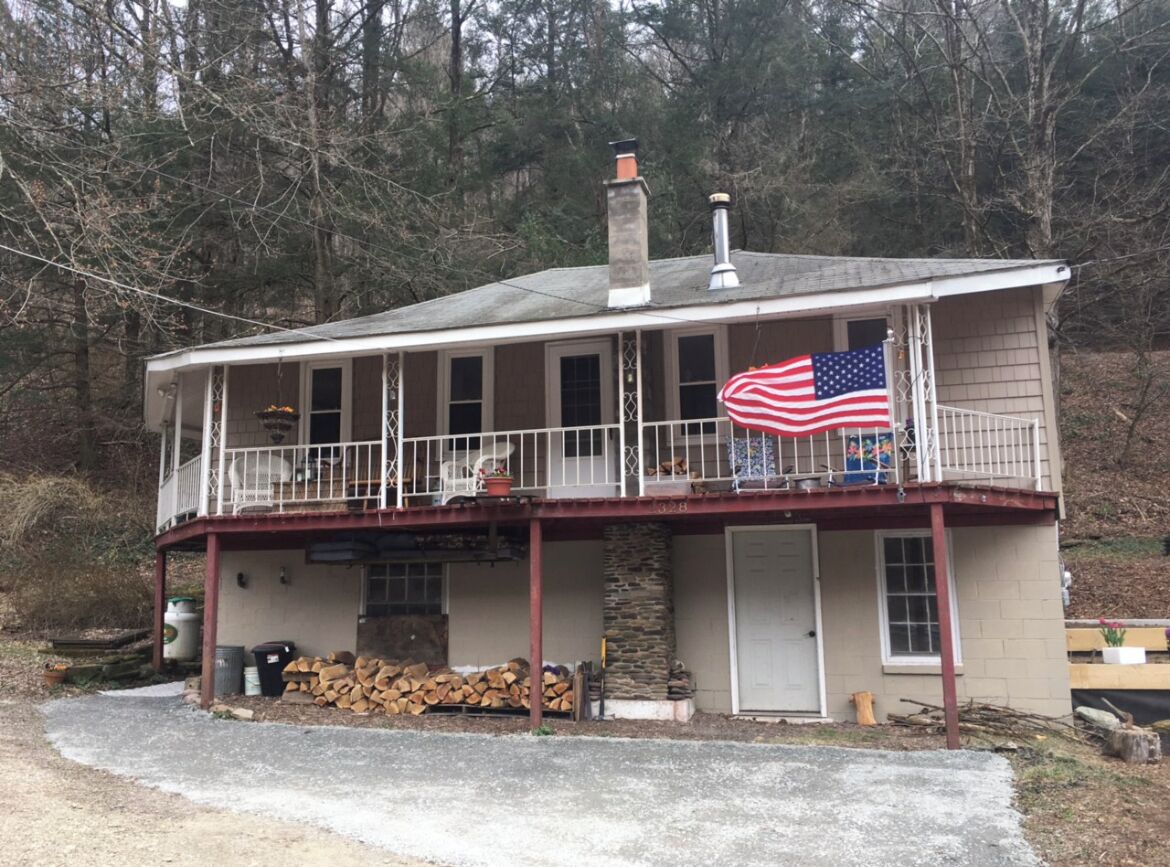 “Nice Enough” Creekside Cabin