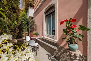 Terrasse/gårdhave