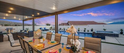 Piscine extérieure, piscine chauffée