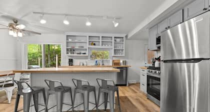 Cozy Home in Wine Country - Close To Downtown!