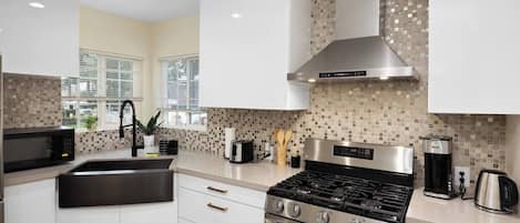 Microwave, oven, electric kettle, toaster