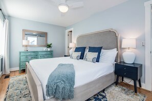 3 bedrooms, iron/ironing board, WiFi, bed sheets - Ocean and lagoon view; updated villa with access to BHI club right next door! (Bald Head Island)