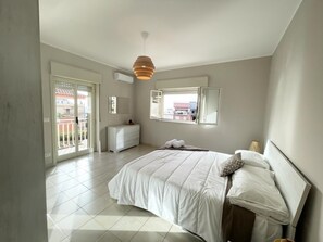 3 Schlafzimmer, Bügeleisen/Bügelbrett, kostenloses WLAN, Bettwäsche