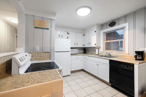 Fridge, microwave, oven, stovetop - Bayside Condo in the Heart of OC (Ocean City)