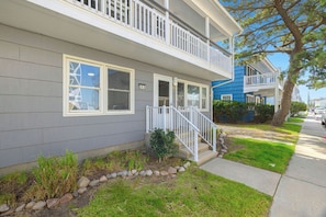 Exterior detail - Bayside Condo in the Heart of OC (Ocean City)