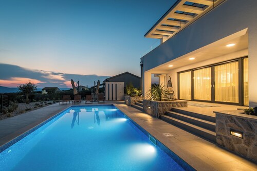 Villa Salvia (Kvarner - Linardići)