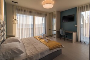 3 bedrooms, Internet