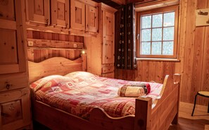 4 chambres, Wi-Fi gratuit, draps fournis
