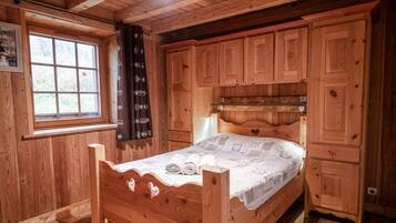 4 chambres, Wi-Fi gratuit, draps fournis