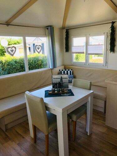 Chalet 'Strandliebe Bredene' mit privater Terrasse