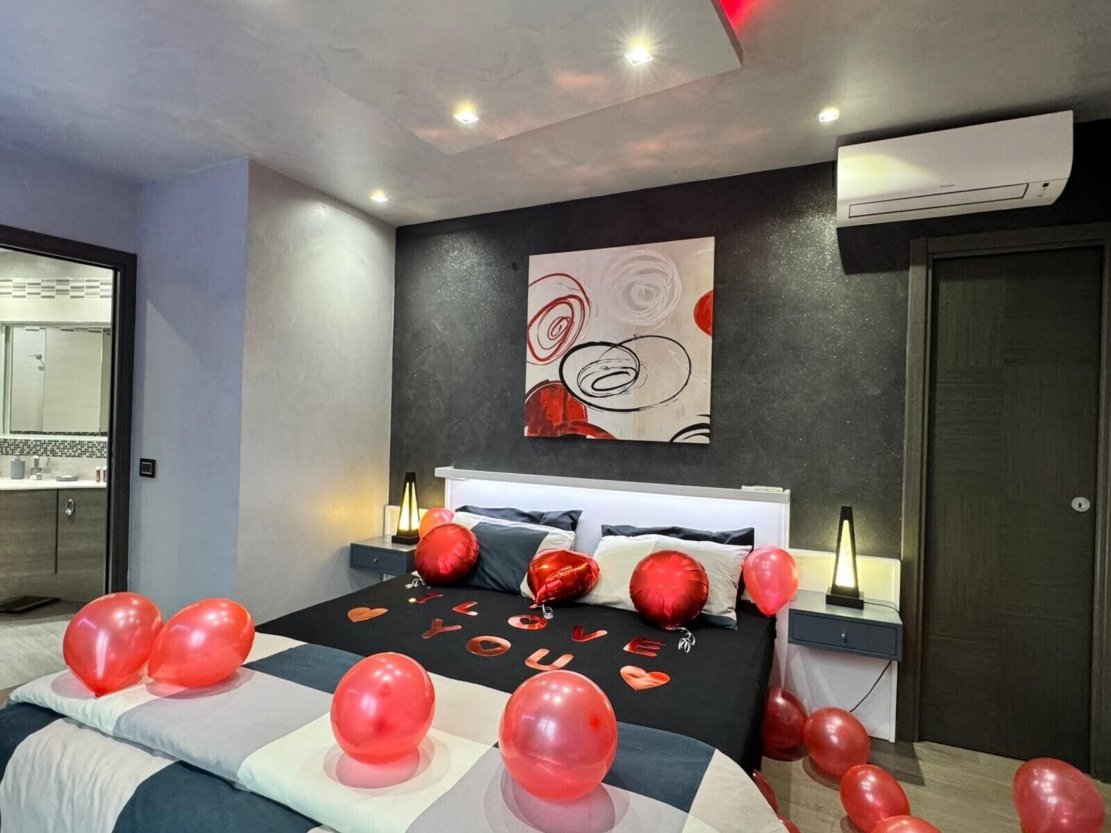 1 camera, ferro/asse da stiro, Wi-Fi gratuito, lenzuola