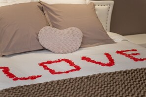 1 habitación y ropa de cama 