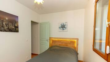 2 chambres, Wi-Fi gratuit, draps fournis