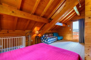 5 habitaciones y tabla de planchar con plancha 