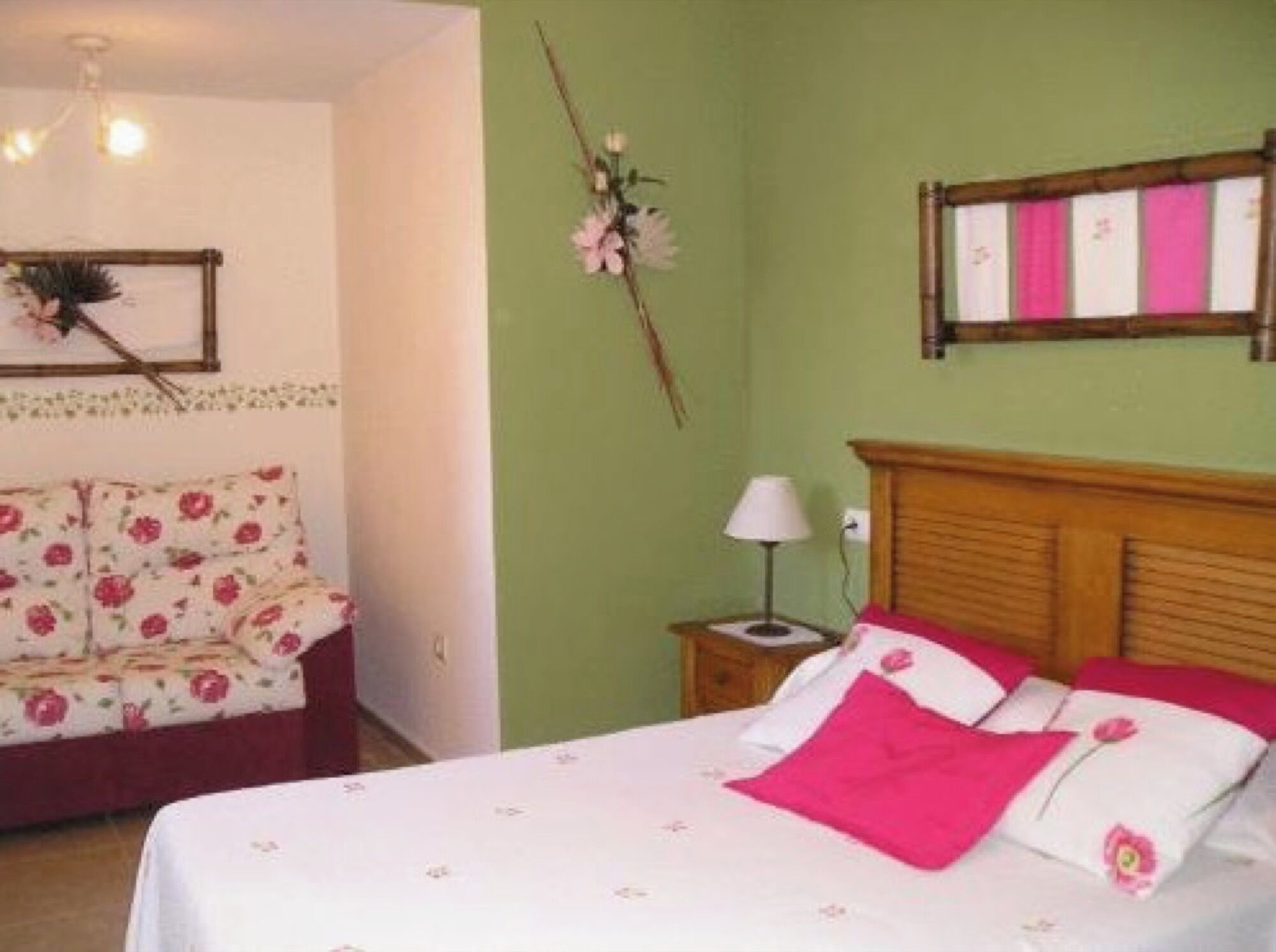 2 slaapkamers, gratis wifi, beddengoed