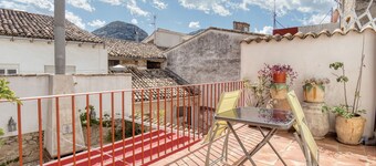 Holiday Home 'La Llar D' Aitana' with Mountain View, Private Terrace and Wi-Fi
