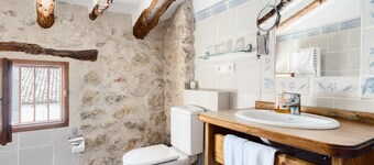 Maison de vacances 'La Llar D' Aitana' avec vue sur la montagne, terrasse privée et Wi-Fi