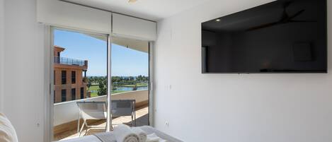 1 chambre, fer et planche Ă repasser, lit parapluie, Wi-Fi gratuit