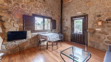 Televisor i llar de foc