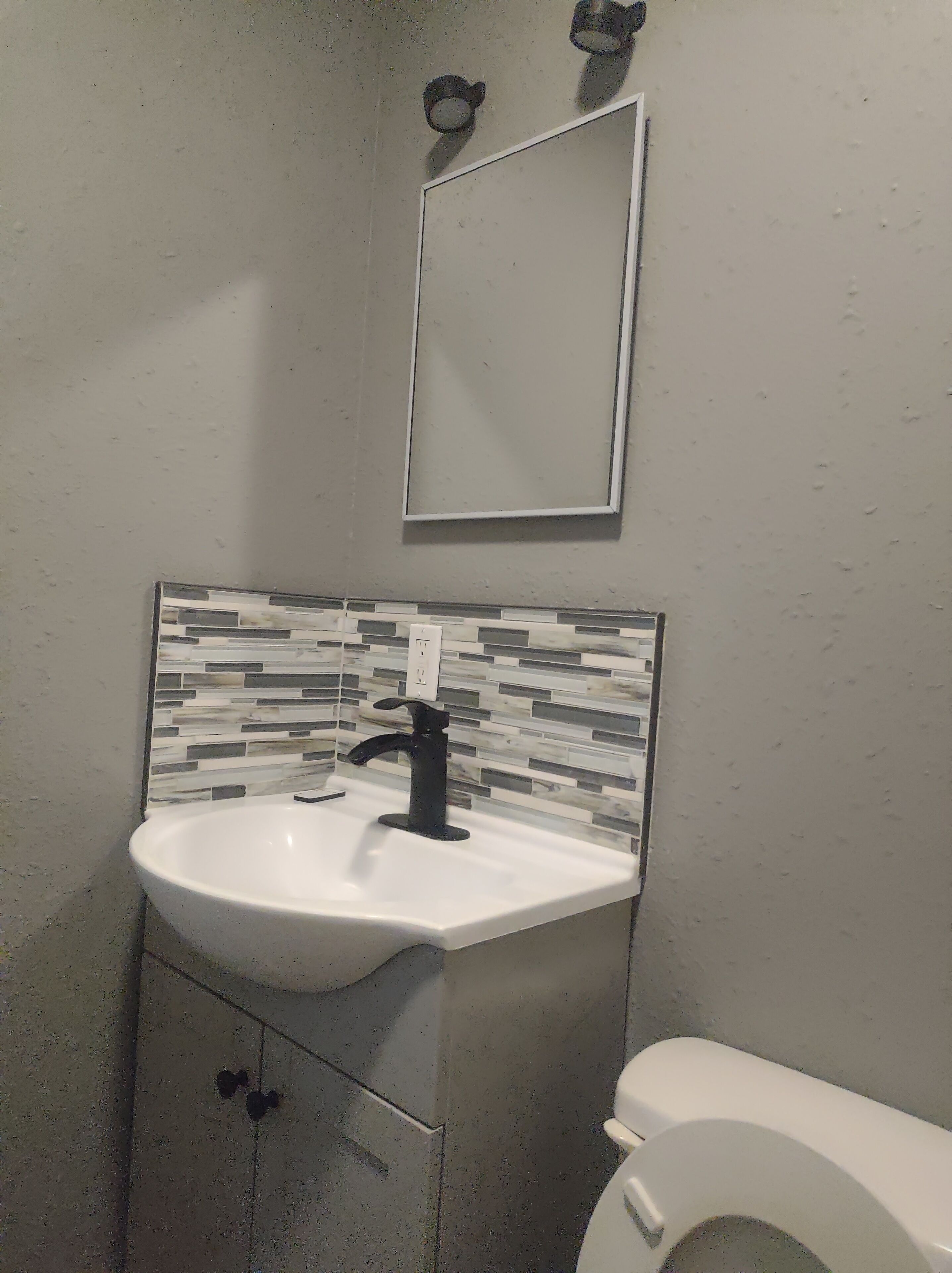 Hårføner, håndklær, såpe og sjampo