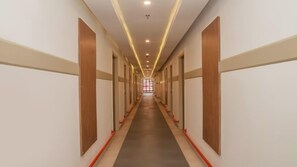 Lobby - Polo Max Jabalpur (Kolkata)