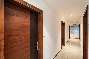 Lobby - Grace Regency (Kanayannur)