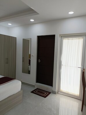 Room - Grace Regency (Kanayannur)