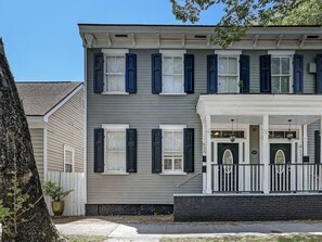 Exterior - Savannah Historic Center Condo 2bd/1.5bth (Savannah)