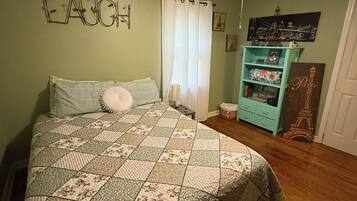 2 habitaciones, wifi gratis y ropa de cama