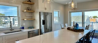 Surf City Beautiful New Construction 5 bedrooms + Elevator, Walkable