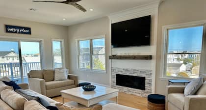 Surf City Beautiful New Construction 5 bedrooms + Elevator, Walkable