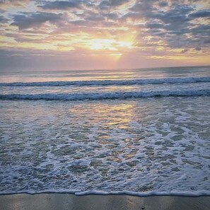 Platja a a prop 