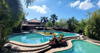 Casa Basilisa Hotel & Resort