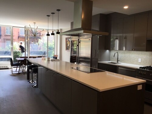 New Luxury Manhattan Apartment